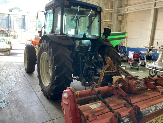 NEW HOLLAND トラクター TN65S