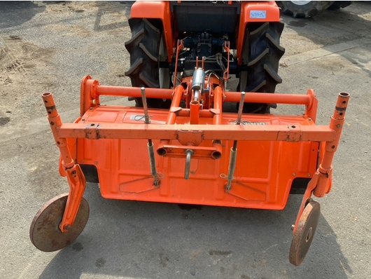 KUBOTA トラクター 