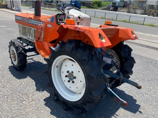 KUBOTA トラクター L2002DT