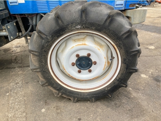 ISEKI トラクター 