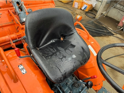 KUBOTA トラクター B7001