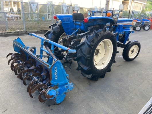 ISEKI トラクター TS3510S