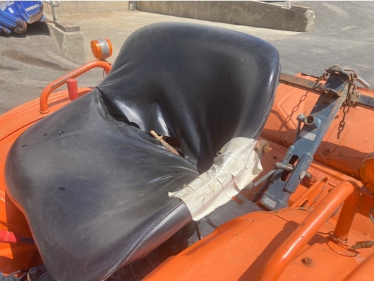 KUBOTA トラクター B7001D