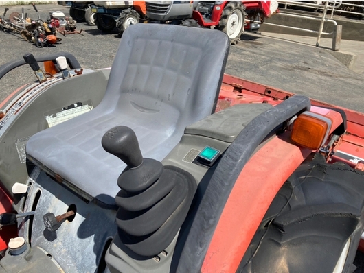 YANMAR トラクター F220D