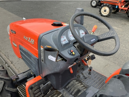 KUBOTA トラクター KB18
