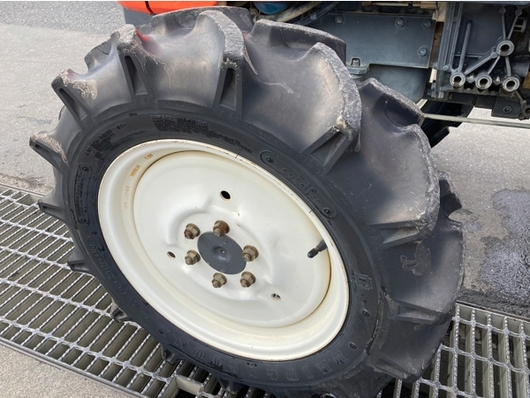KUBOTA トラクター KB18