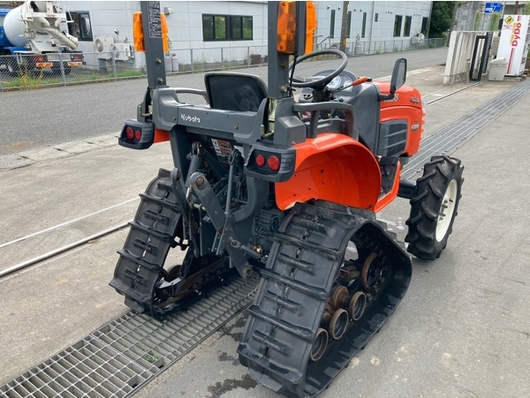 KUBOTA トラクター KB18