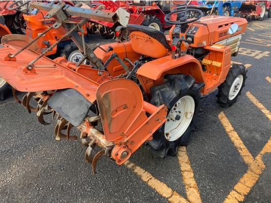 KUBOTA トラクター B1400D