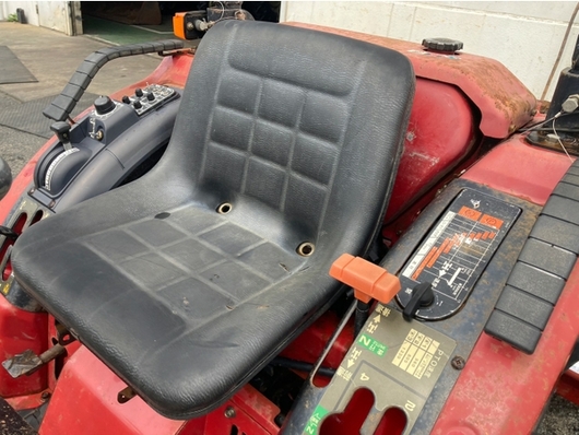 MITSUBISHI トラクター MT165D