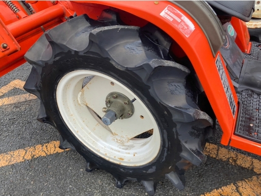 KUBOTA トラクター B52