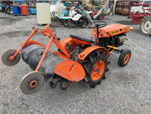 KUBOTA トラクター B6000S
