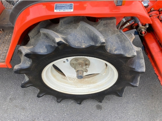 KUBOTA トラクター B52