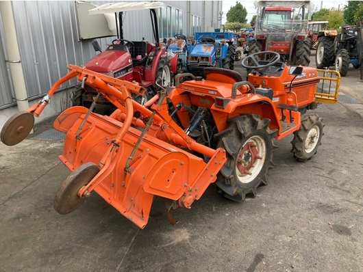 KUBOTA トラクター B1-14D