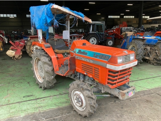 KUBOTA トラクター L1-225D