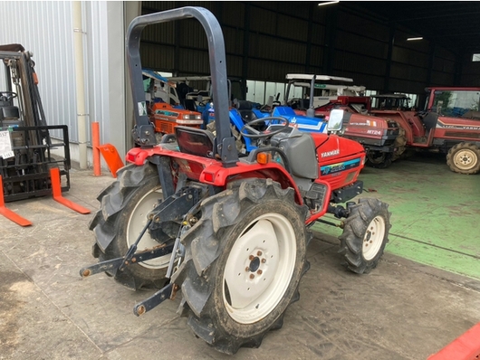 YANMAR トラクター AF226D