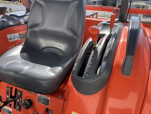 KUBOTA トラクター KT255