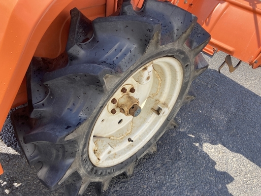 KUBOTA トラクター B1500