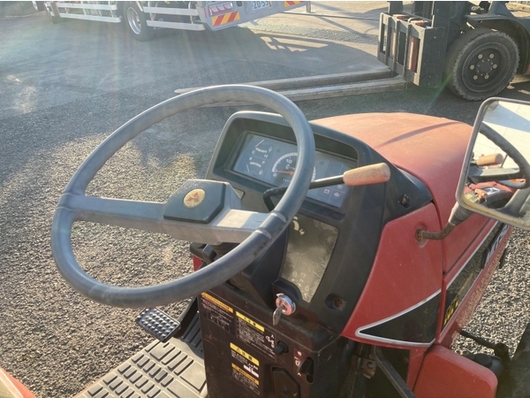 MITSUBISHI トラクター  MT165