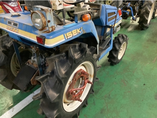 ISEKI トラクター TU160F