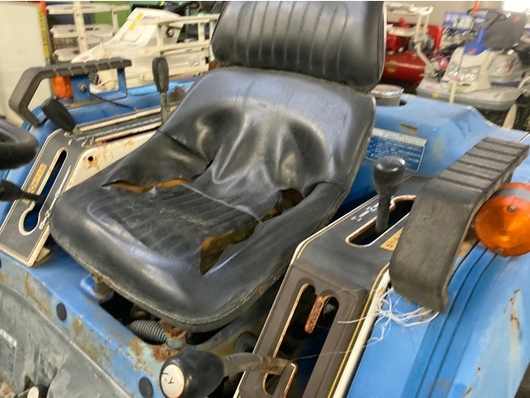 ISEKI トラクター TU160F