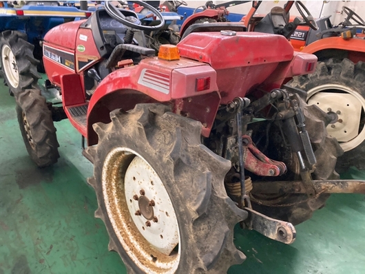 MITSUBISHI トラクター MT185D