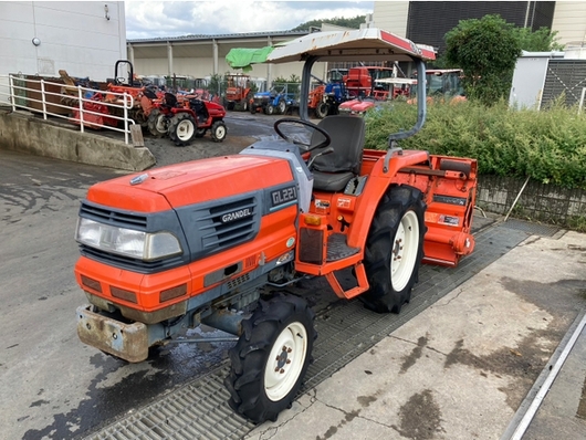 KUBOTA トラクター GL221D