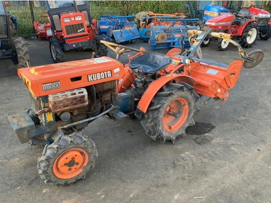 KUBOTA トラクター B5000D