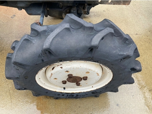 ISEKI トラクター TX1510F