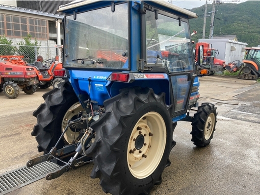 ISEKI トラクター TA287F