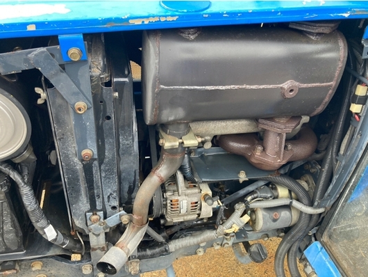 ISEKI トラクター TA287F