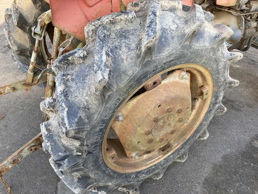 Massey Ferguson トラクター MF125S