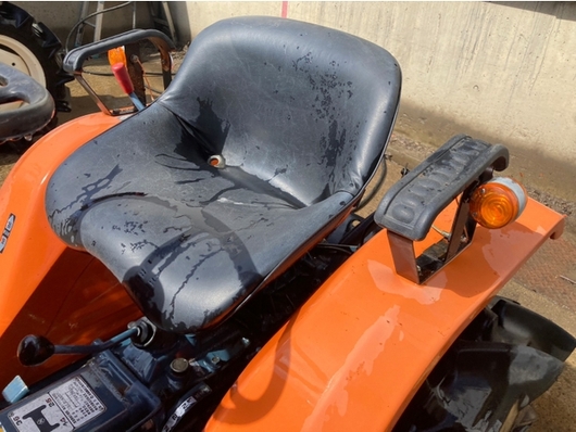KUBOTA トラクター B1400