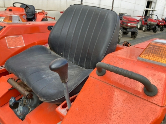 KUBOTA トラクター L1-185D