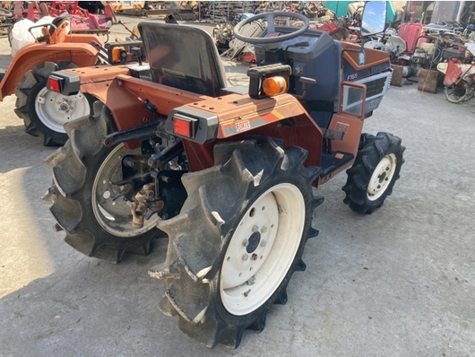 YANMAR トラクター F165