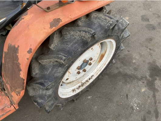 KUBOTA トラクター  B1600D