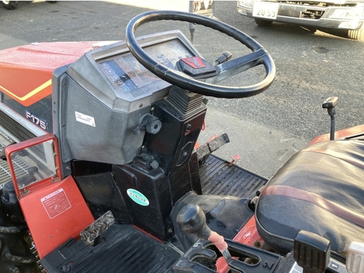YANMAR トラクター F175D