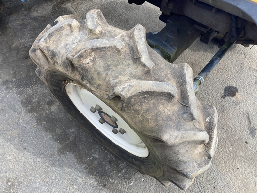 ISEKI トラクター TF19F