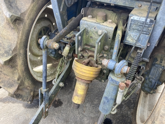 ISEKI トラクター TF19F