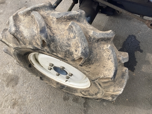 ISEKI トラクター TF19F