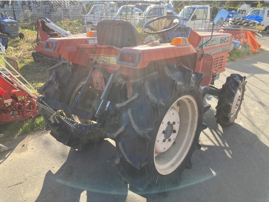 KUBOTA トラクター L1-245D