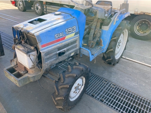 ISEKI トラクター TF193F