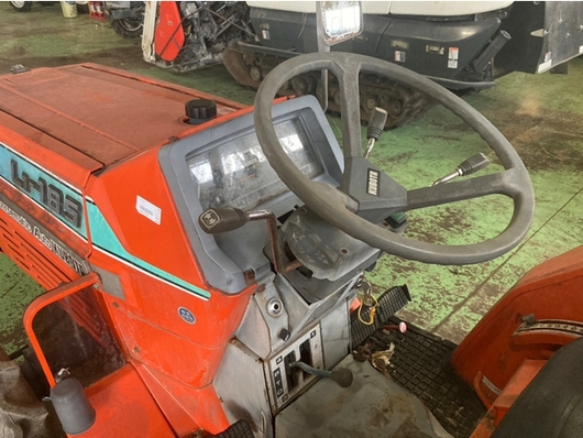 KUBOTA トラクター L1-185D