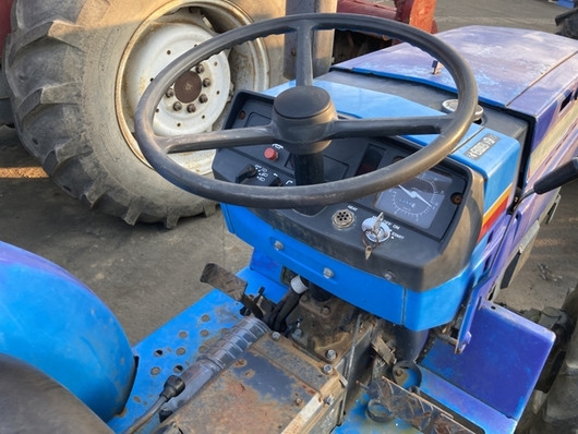 MITSUBISHI トラクター MTE2000D