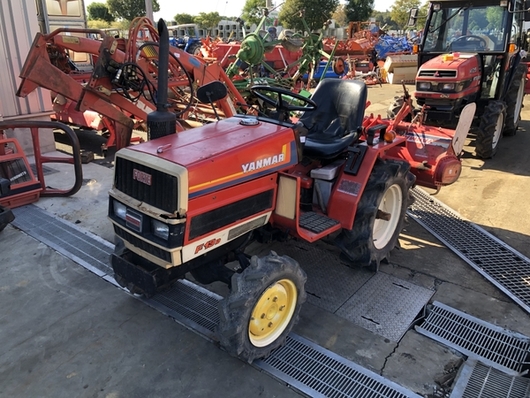 YANMAR トラクター F13D