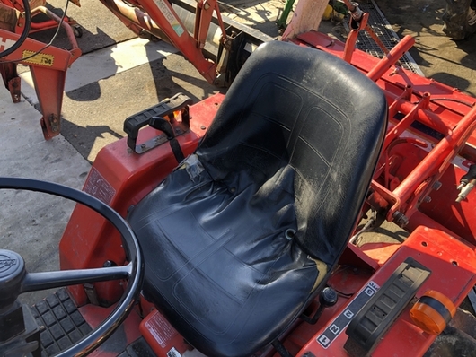 YANMAR トラクター F13D