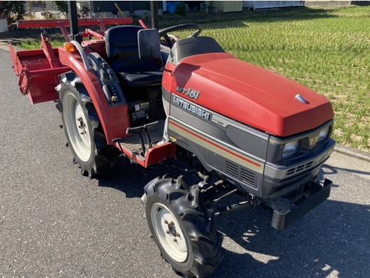 MITSUBISHI トラクター MT181D