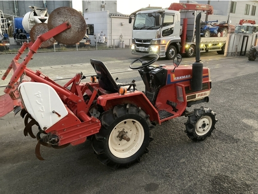 YANMAR トラクター F13D