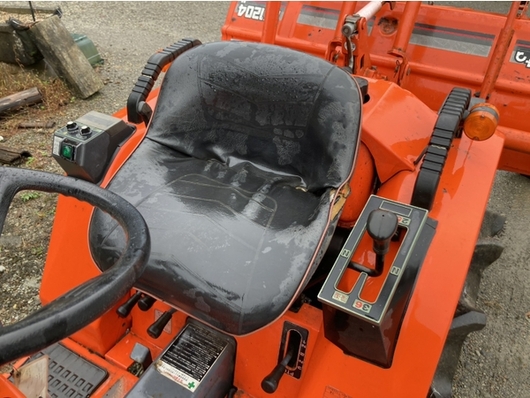 KUBOTA トラクター B40