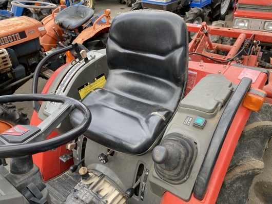 YANMAR トラクター F200D