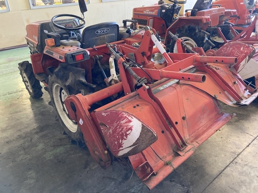 YANMAR トラクター F6D